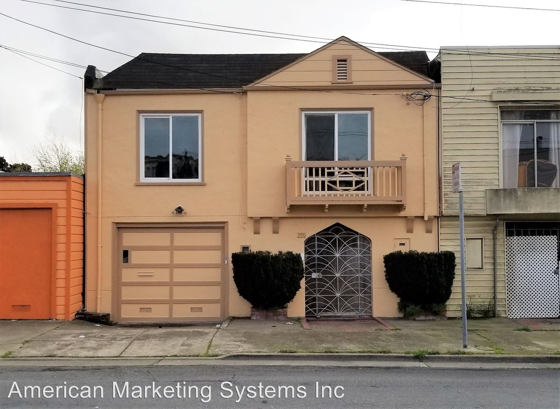 Primary Photo - 3 br, 2 bath House - 220 Lathrop Ave #A