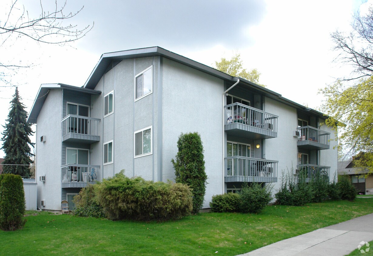 Building Photo - 2025 W Pacific Ave