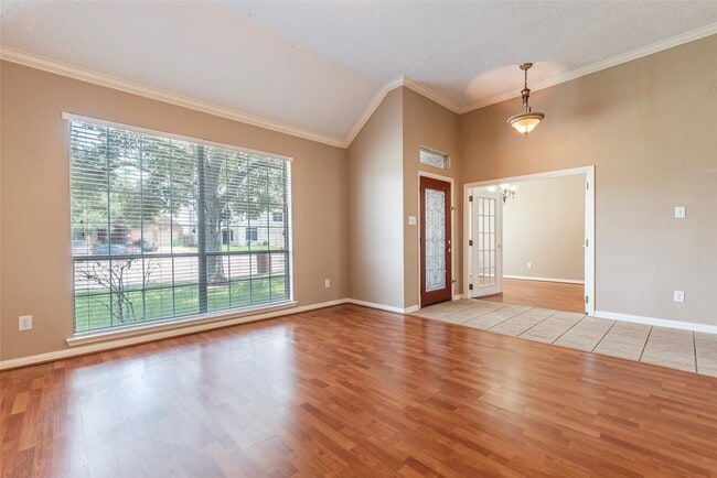 Foto del edificio - 4010 Longway Estates Ct