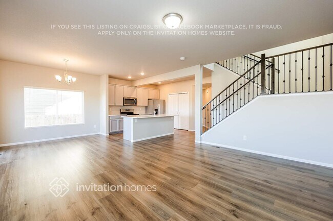 Foto del edificio - 11137 House Finch Ln