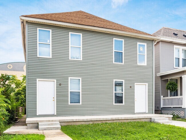 Building Photo - 186 Avondale Ave