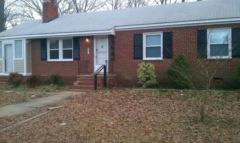 Primary Photo - 8919 W Huguenot Rd