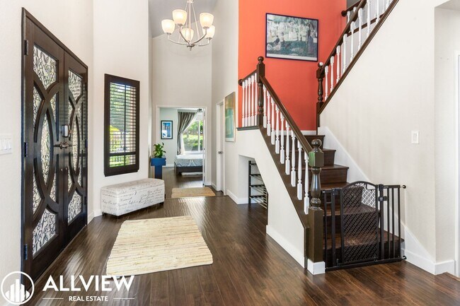 Foto del edificio - Beautifully Upgraded Home in Prime Mission Viejo Location