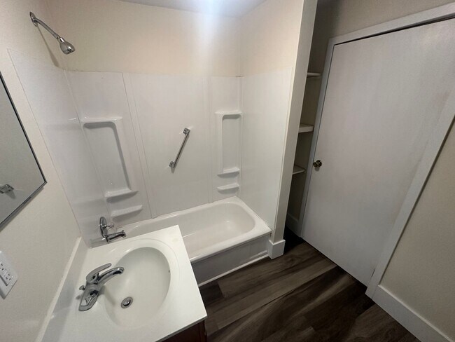 Foto del edificio - Single Family Home in Grove City