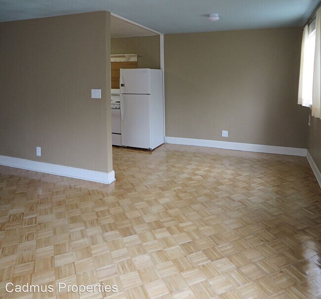 Building Photo - Studio, 1 bath House - 47-137 HUIO'O PLACE