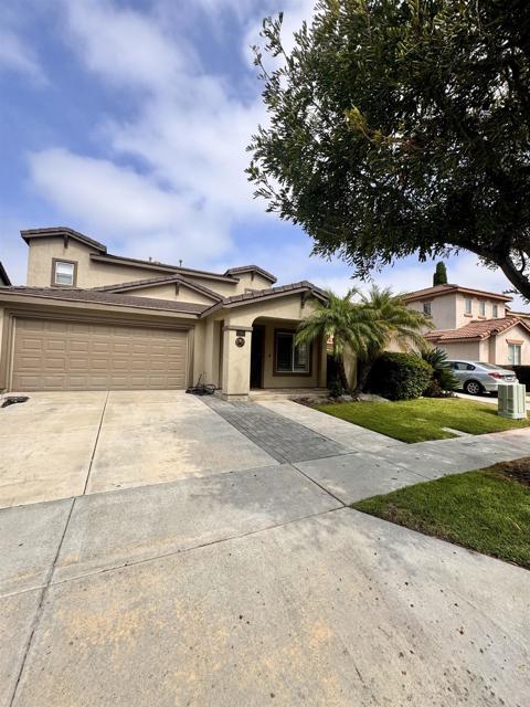 Foto principal - 1204 St Helena Ave