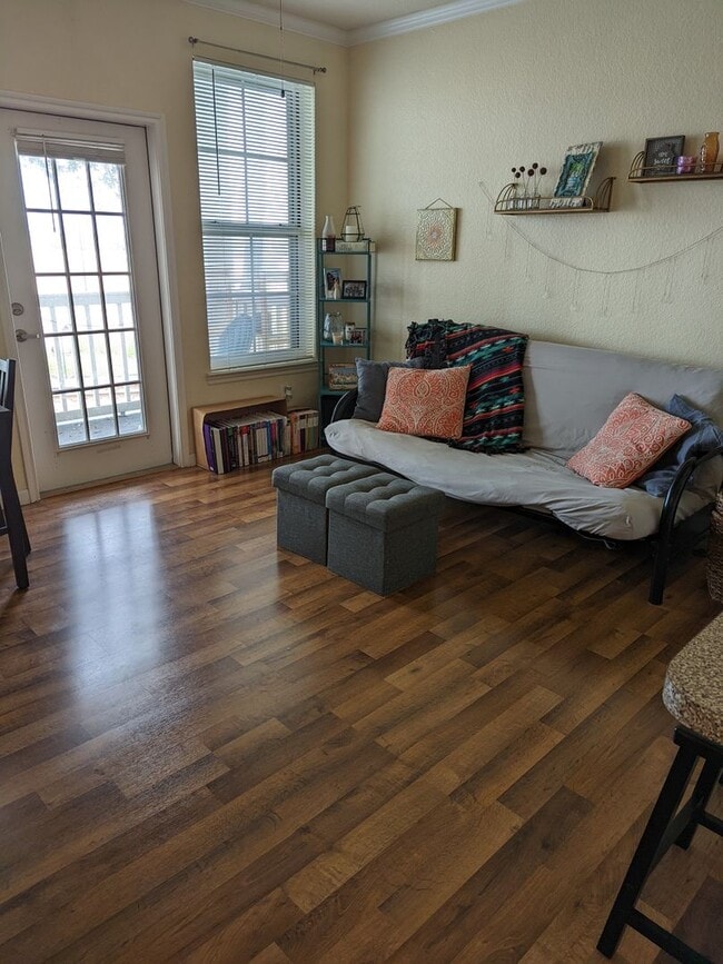 Available Now! 1 bedroom, 1 bath Condo in ... - Available Now! 1 bedroom, 1 bath Condo in ...