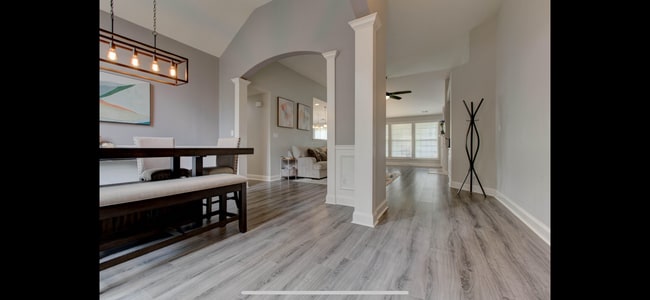 Building Photo - 752 Maidencane Dr