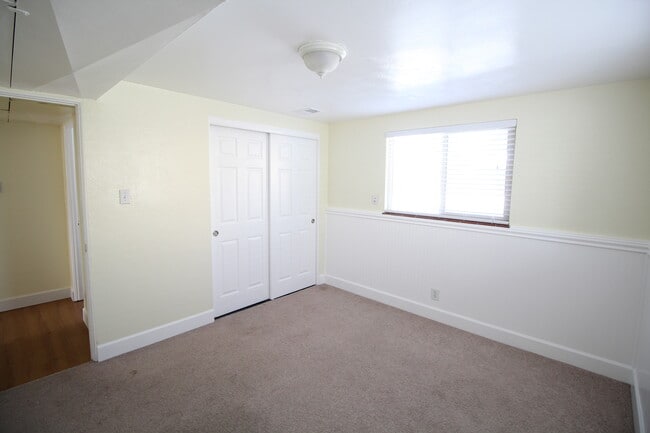 Building Photo - 4821 Fenton St