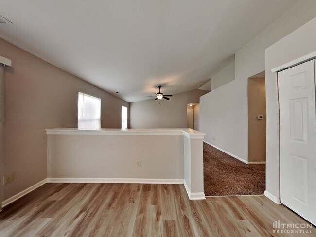Building Photo - 1267 Niagara Ln