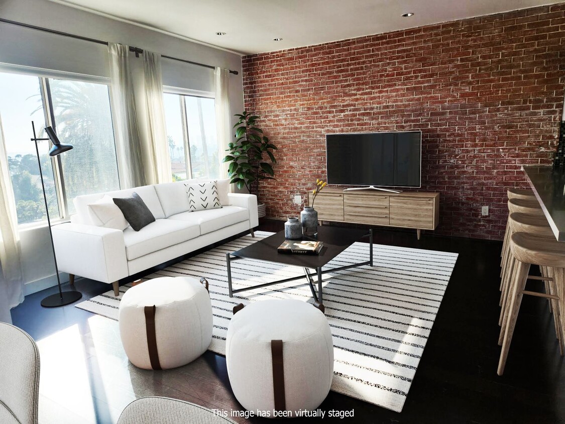 Primary Photo - West Hollywood 2+2.5 Condo with Amazing 18...