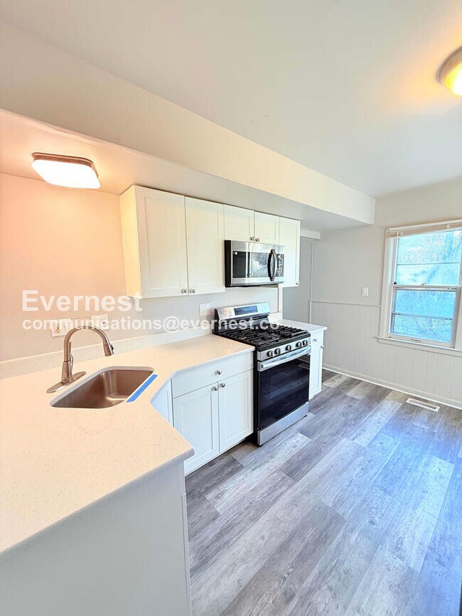 Foto del edificio - 19148 Hilton Dr