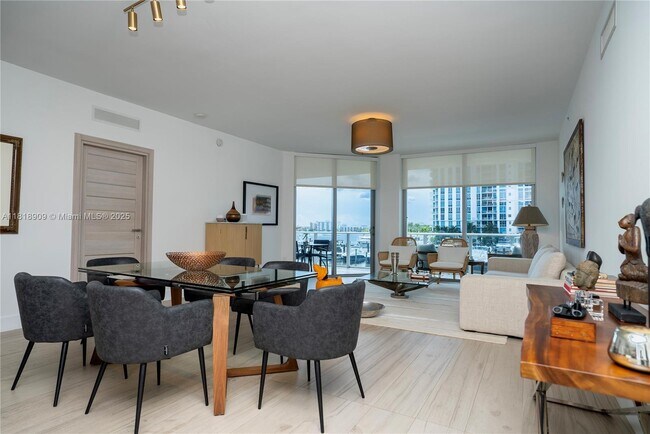 Foto del edificio - 17301 Biscayne Blvd