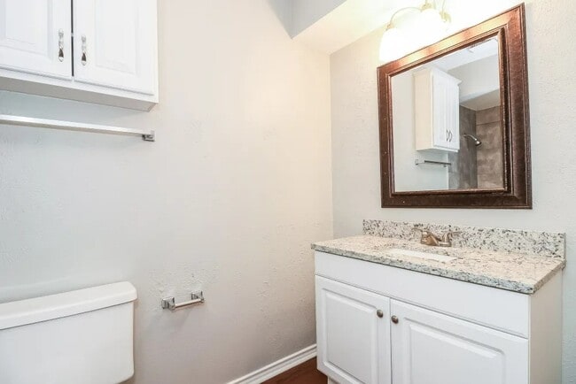 Building Photo - 4014 Double Oak Ln