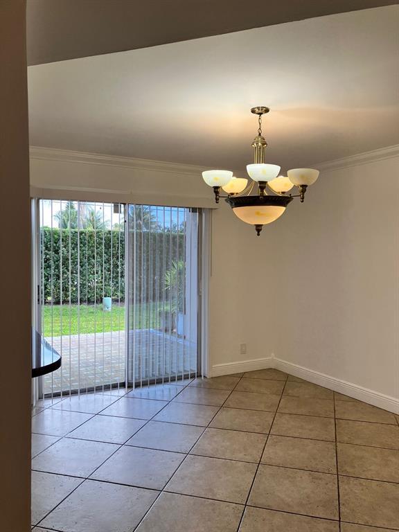 Foto del edificio - 1303 Partridge Close
