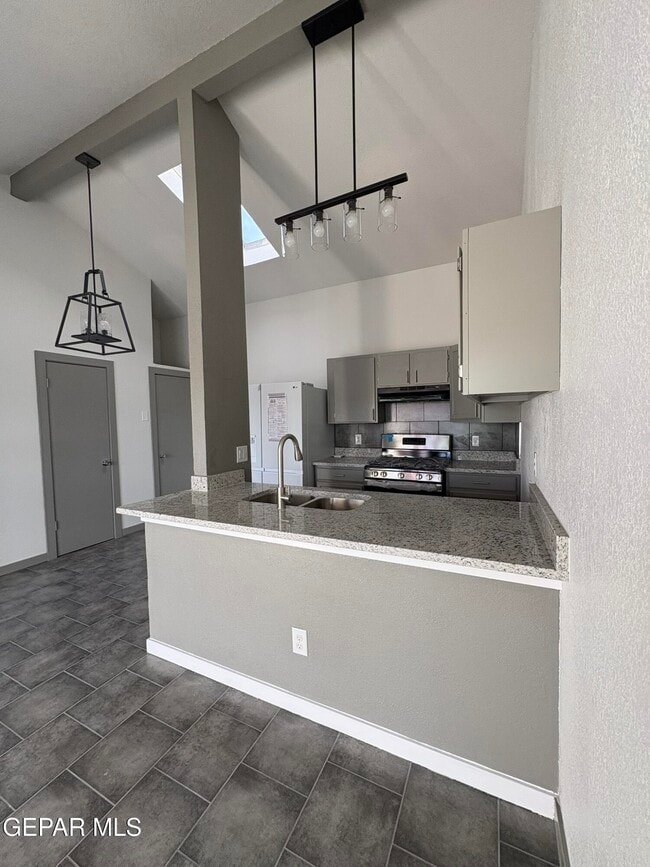 Building Photo - 11415 Sundrop Ct