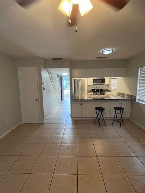 Building Photo - 3600 SW 19th Ave