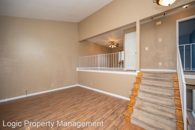 Building Photo - 5 br, 2 bath House - 6167 South Azure Mead...