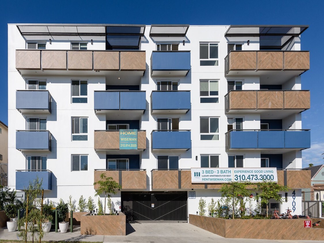 Rosewood Heights Apartments Los Angeles, CA