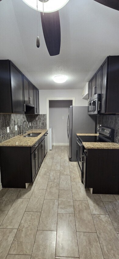 Foto principal - 8801 Hammerly Blvd