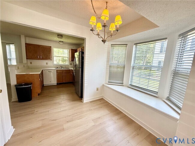 Foto del edificio - 10714 Keeney Ct