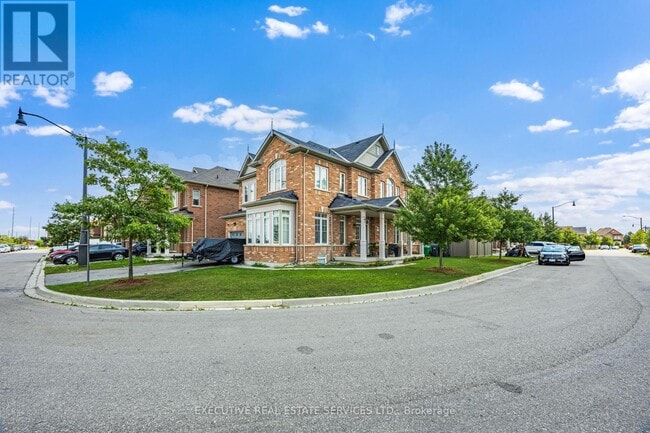 Building Photo - 61 Truro Cir