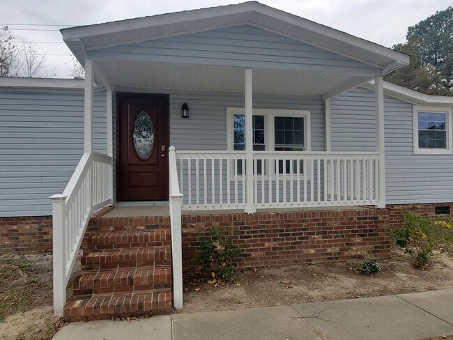 Building Photo - 7425 April Drive ~ Colony Village