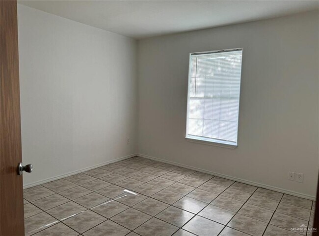 Foto del edificio - 2316 Ashley Ave