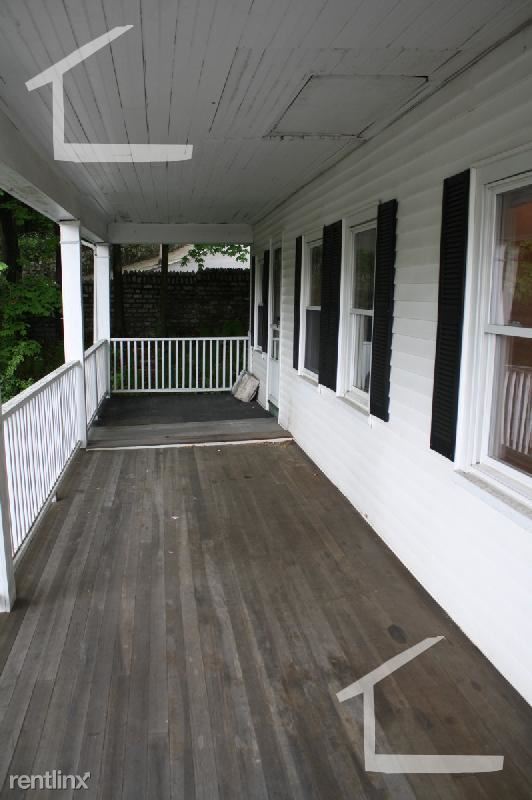 Foto del edificio - 5 br, 2 bath House - 31A Upcrest Rd