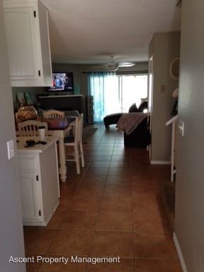 Foto del edificio - 3 br, 2.5 bath House - 920 E Avenue