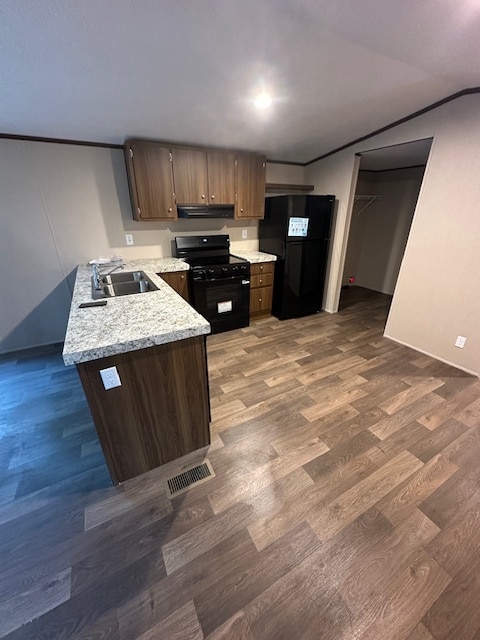 Building Photo - 725 SW Craven Middle School Rd