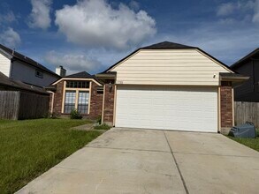 Building Photo - 7722 Valera Ln
