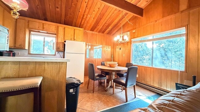 Building Photo - 52111 Acorn Ln