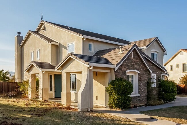 Building Photo - 2740 Zinfandel Ct