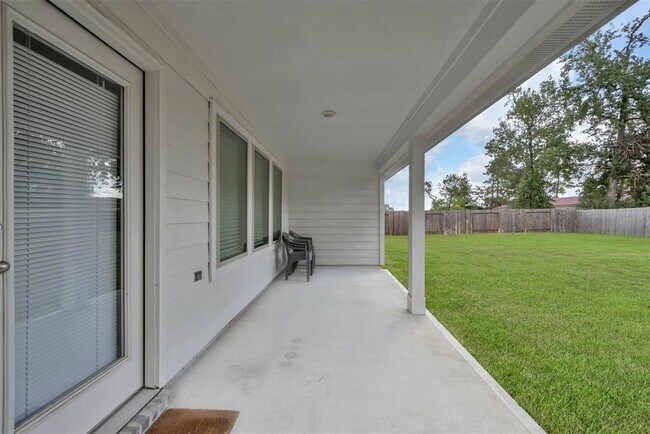 Building Photo - 5947 Dovershire Blf Wy