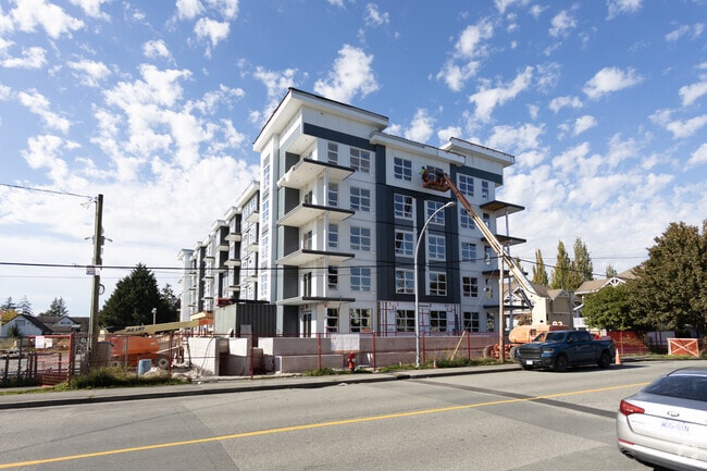 Building Photo - The Mackenzie