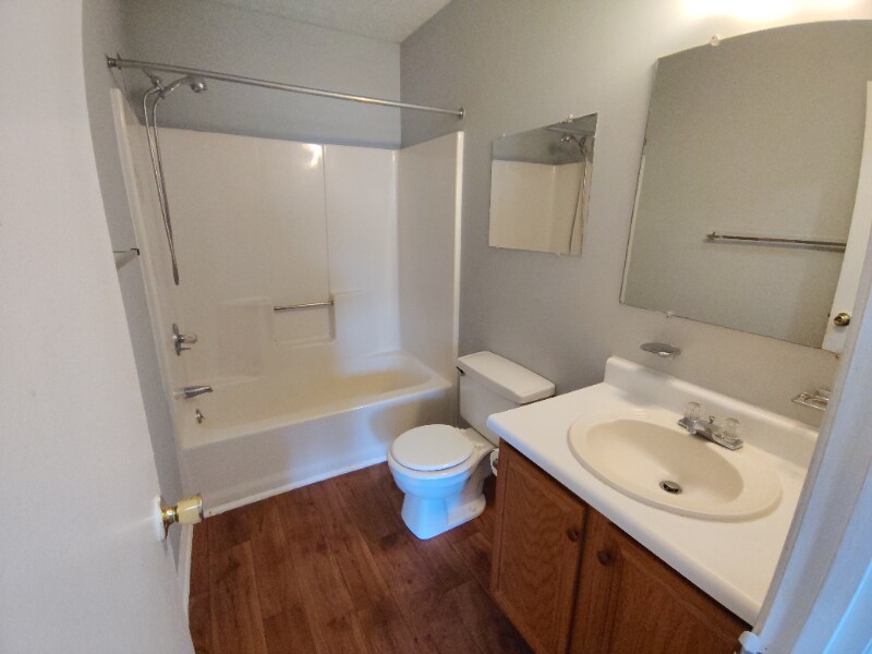 Foto del edificio - 27 Duiguid Dr