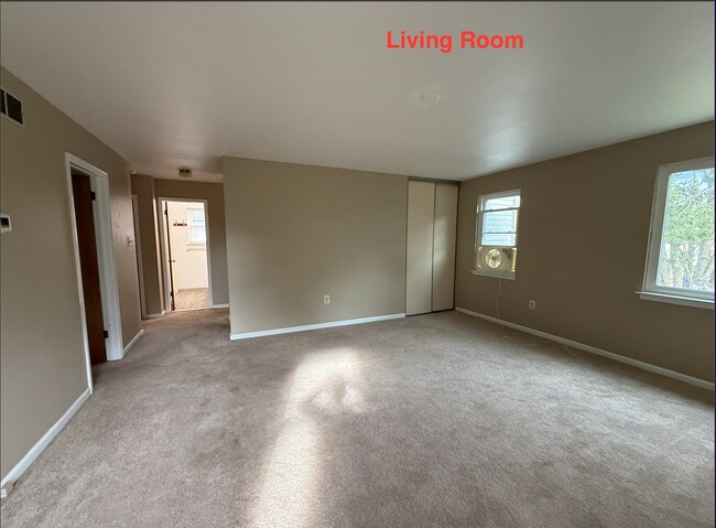 Foto del edificio - 271 Danny Ln