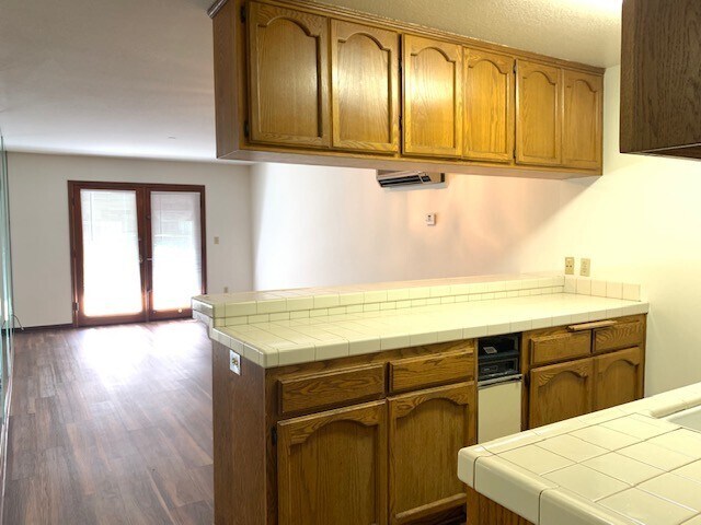 Foto del edificio - Los Caballeros #119-A