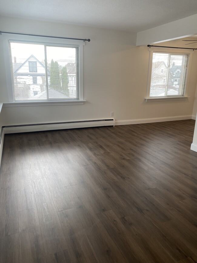 Building Photo - 2736 Colfax Ave S