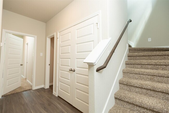 Foto del edificio - 2906 Briggs Dr