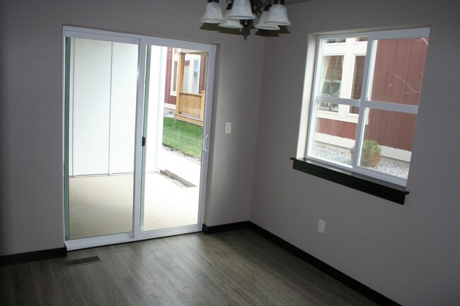 Foto del edificio - 2282 Gallatin Green Blvd