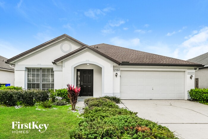 Foto principal - 12984 Chets Creek Dr N