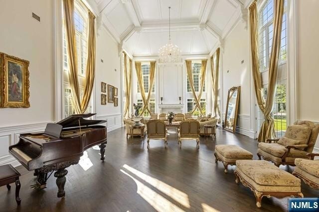 Foto del edificio - 51 Chestnut Ridge Rd