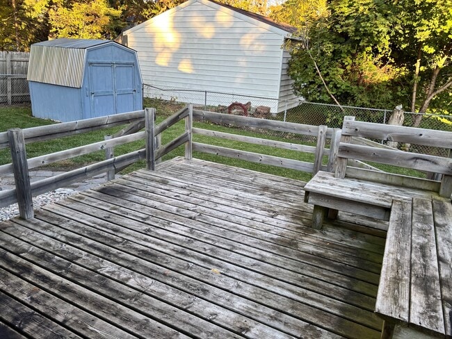 Foto del edificio - 803 McDonnell St