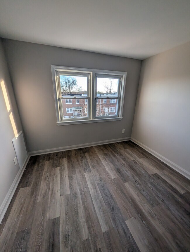 Building Photo - 6501 Hartwait St