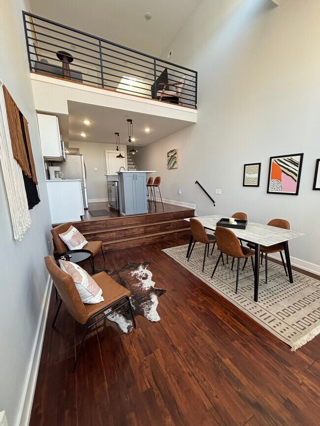 Building Photo - 1220 Lecount St