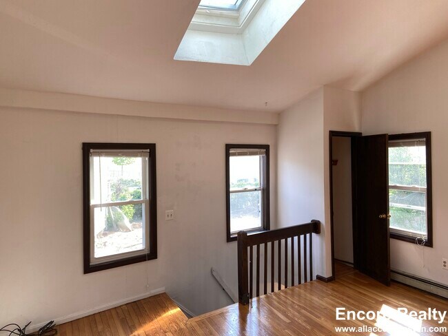 Foto del edificio - 8 Shepard St