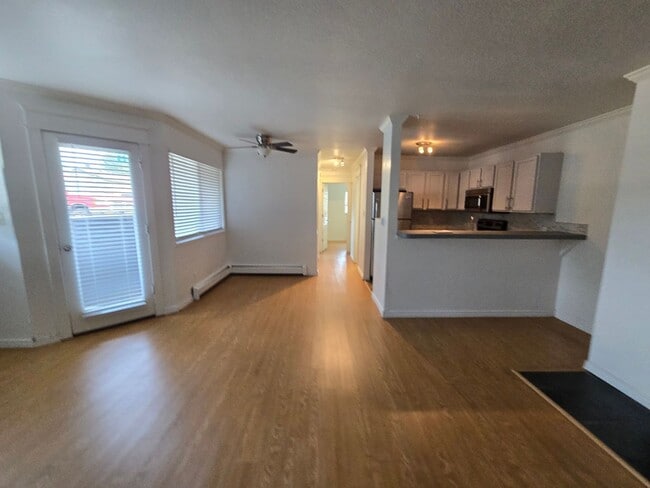 Foto del edificio - Garden Level Condo in North Boulder