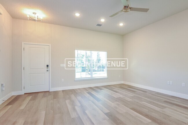 Building Photo - 63 Sea Trail